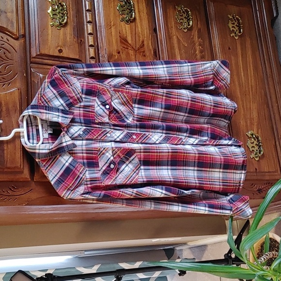 🌻WOMEN'S TRUE RELIGION WESTERN PLAID SHIRT - Picture 1 of 8